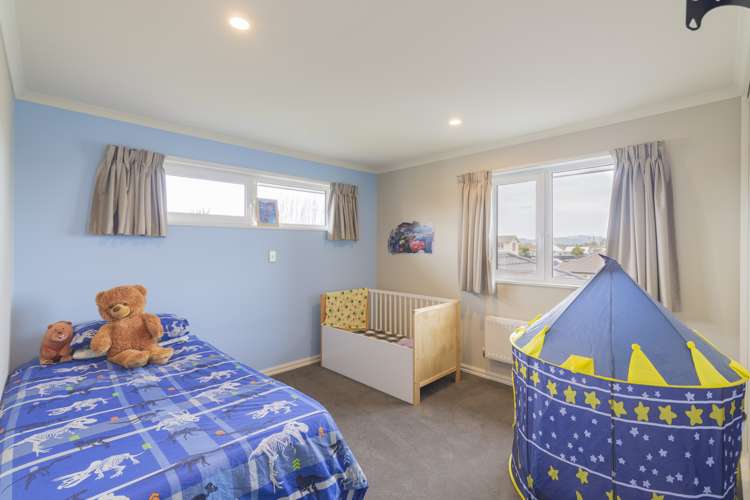 9 Springbrook Lane Northwood_13