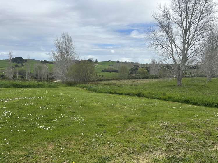 41 Lara Lane Kaiwaka_30