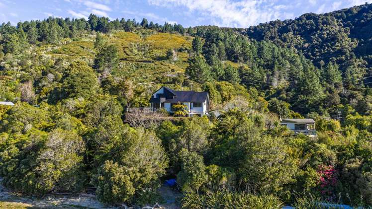16 Belvue Bay Road Havelock_33