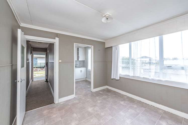 20 Kowhai Street Castlecliff_7