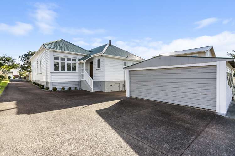 10 Puriri Avenue Greenlane_16