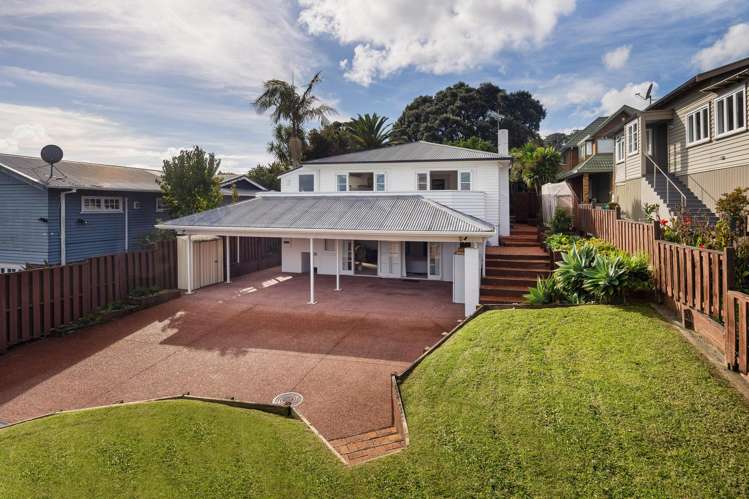 88 Richardson Road Mount Albert_16