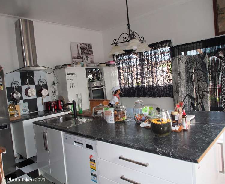 2 Robert Street Hinds_2