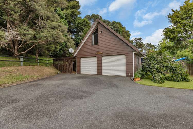 63 Memorial Drive Parahaki_21