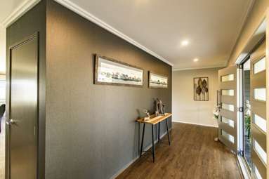 29 Golf Road_4