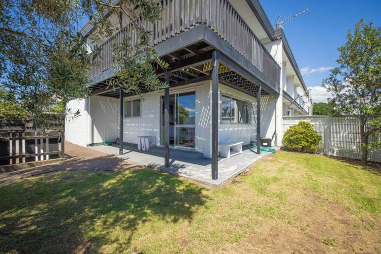 94 Oceanbeach Road Mt Maunganui_1