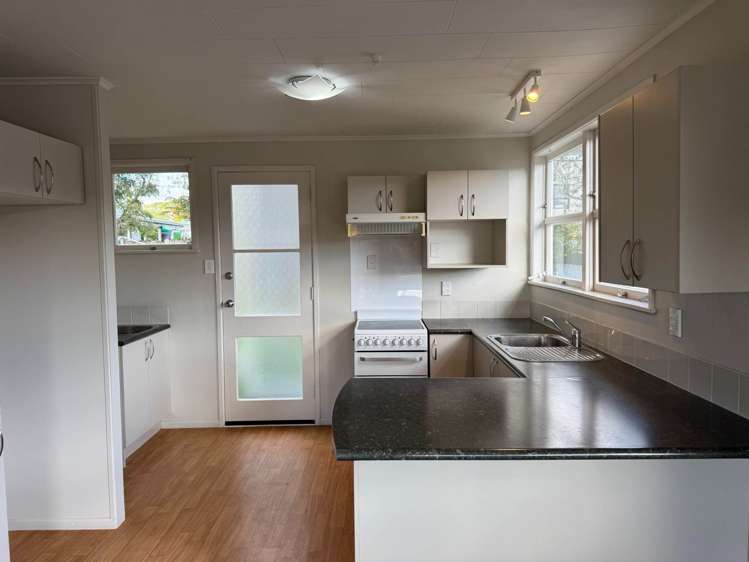 6/24 Bardia Street Belmont_8