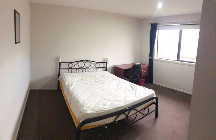 26 Tallentire Crescent Huntington_9