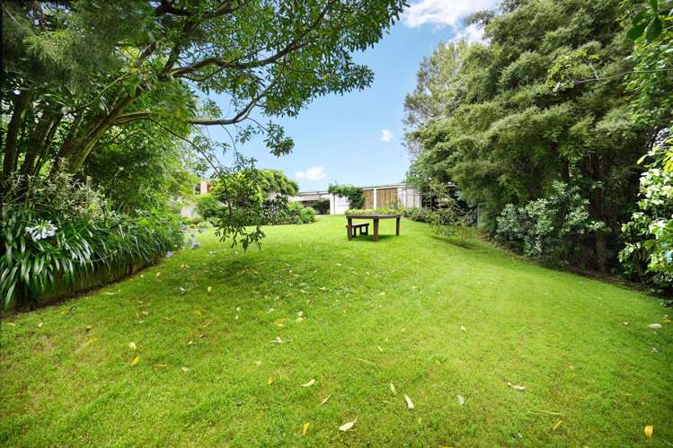 27 Greta Street Glenview_19