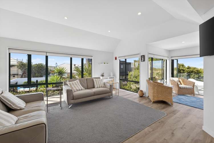 9 Driftwood Lane Waimairi Beach_11