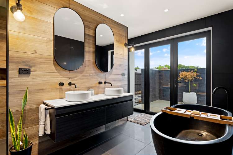 11 Three Kings Court Outram_26