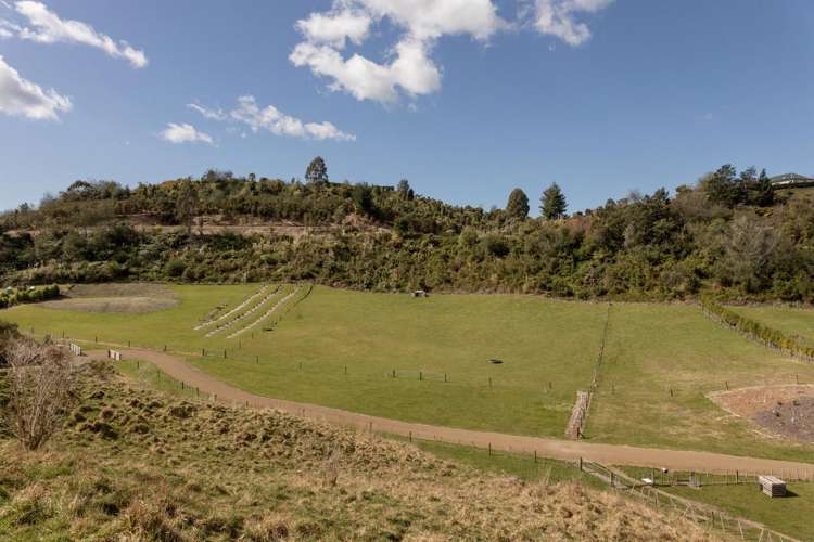 230b Withy Road Manawahe_9