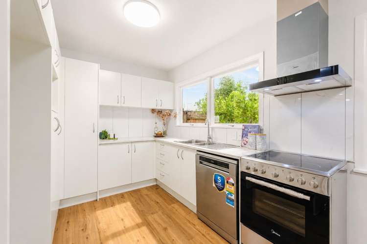 9 Oteha Valley Road Northcross_7