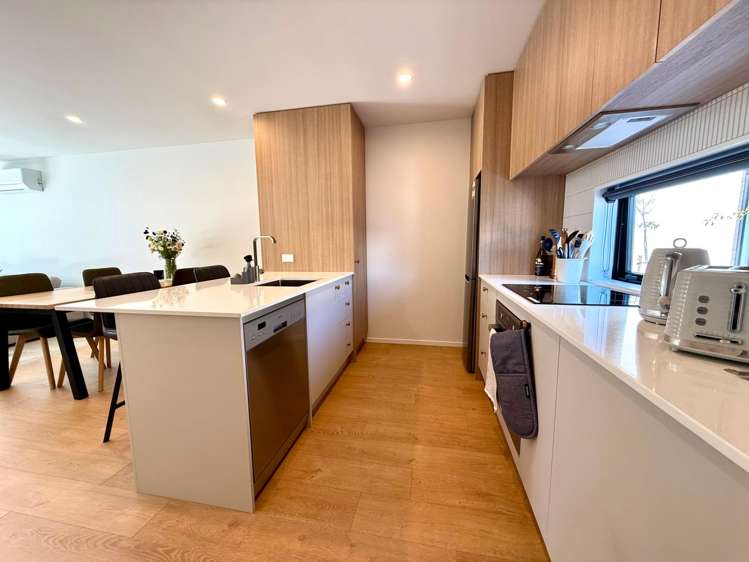  6/90 Holly Road Saint Albans_6