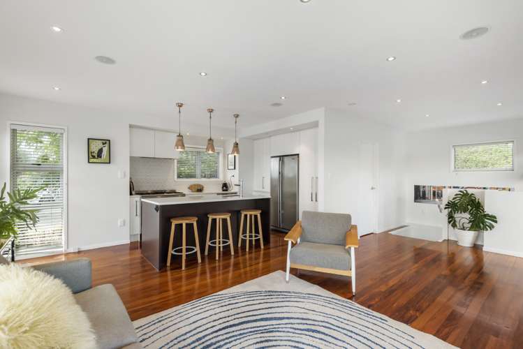 8 Willow Avenue Birkenhead_9