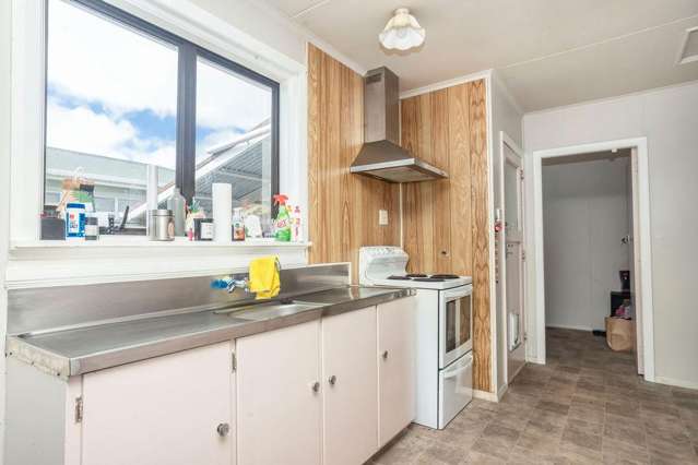 56 Tennyson Street Dannevirke_1