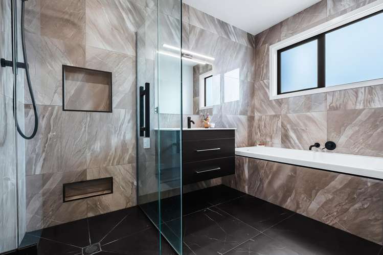 653 Peacockes Road Rukuhia_17