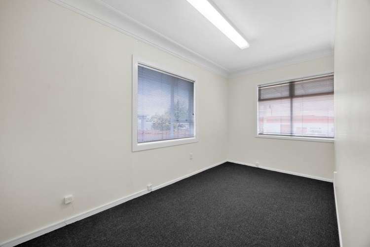 379 Broadway Stratford_8