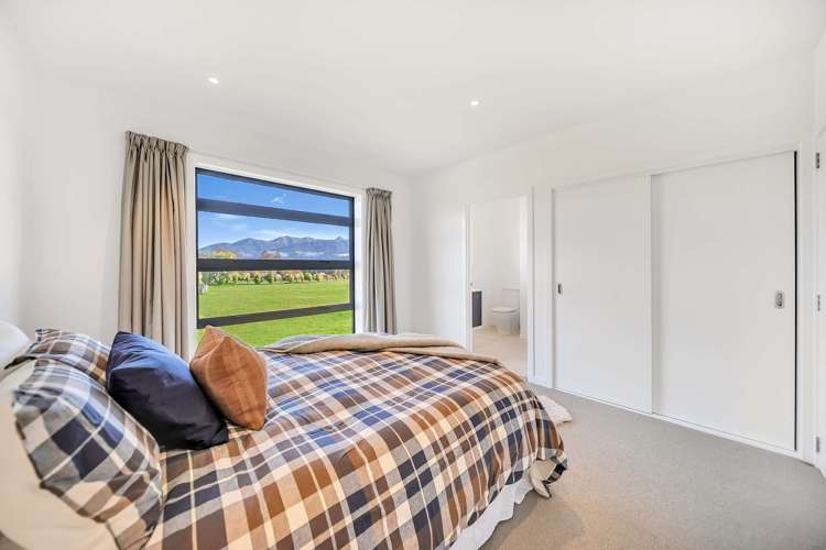 35 Paton Place Te Anau_13