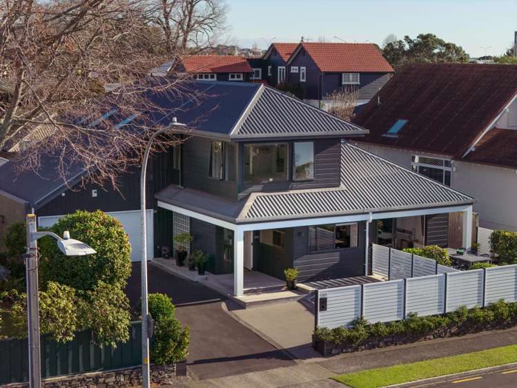253 Devonport Road Tauranga Central_3