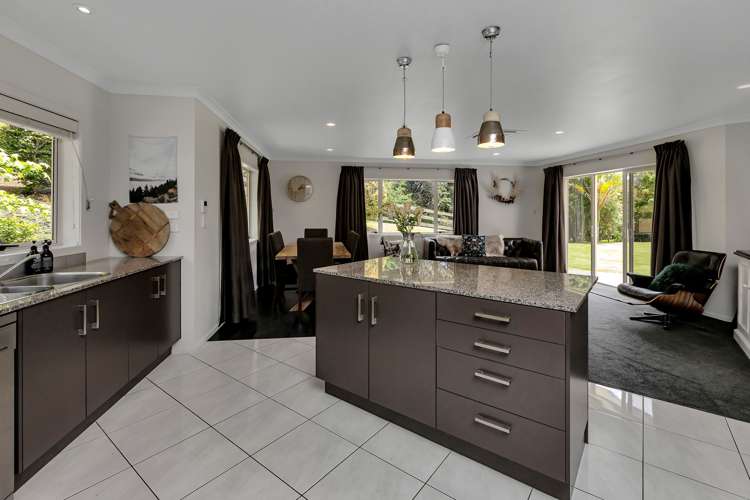 2 Georgia Lane Kamo_8