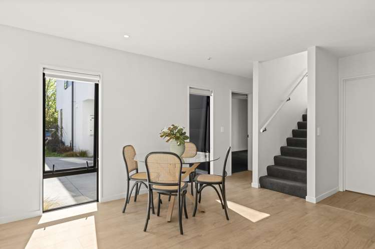 2/6 Meadow Street Papanui_9