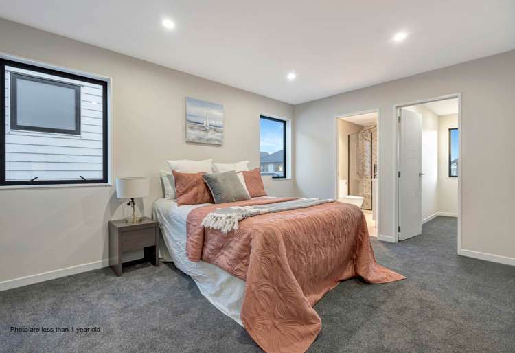 10 Woodacre Street Flat Bush_7