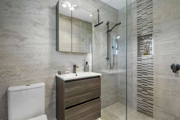 758 Ridge Road Riverhead_23