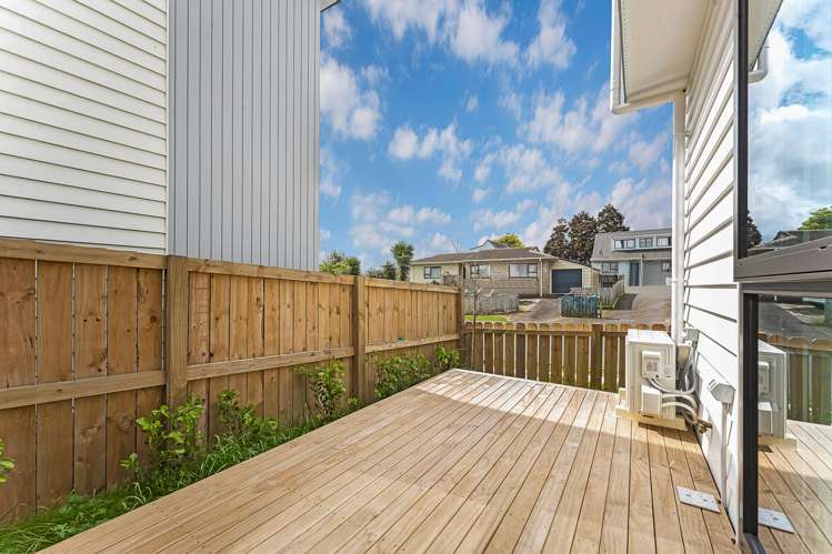 1 Inviting Oasis Mangere_11