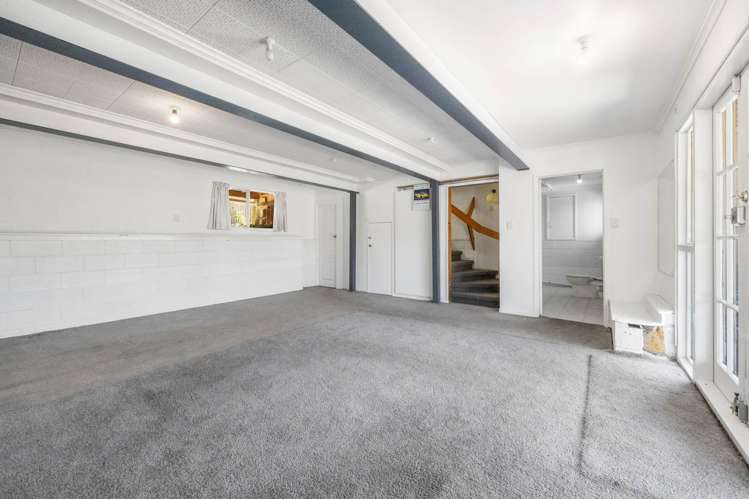 38 Sheridan Drive New Lynn_9
