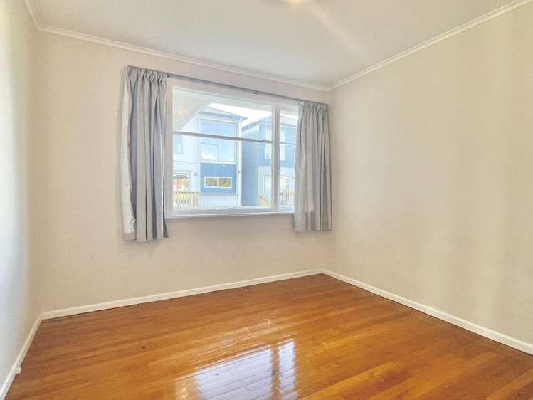 24 Trojan Cres 1732_10