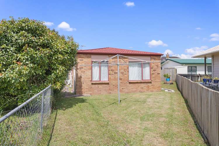 14 Te Kanawa Crescent Henderson_17