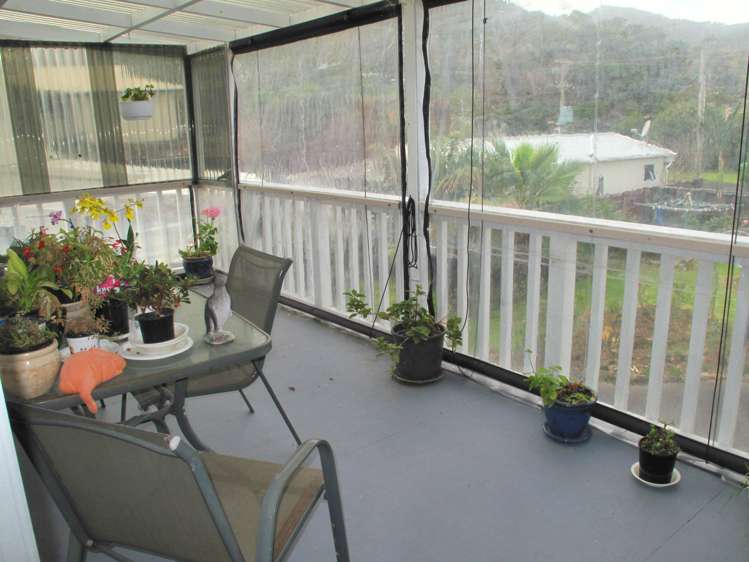 25 Seaview Avenue Te Puru_7