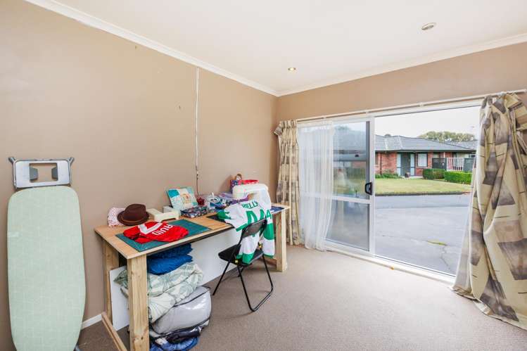 31 Strachan Way Highbury_16