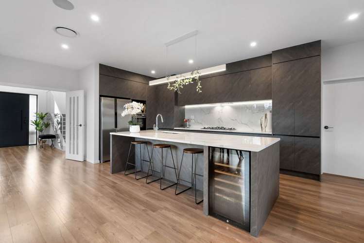 16 Endurance Rise Orewa_12