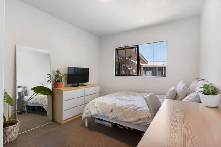 28 Meadowvale Rise Titirangi_8