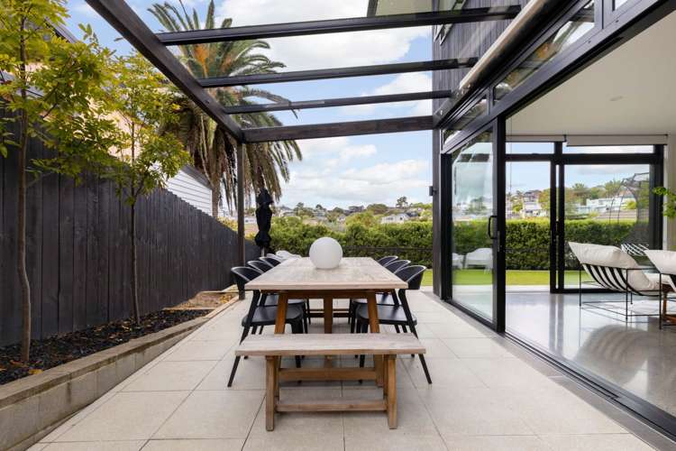 56b Tautari Street Orakei_12