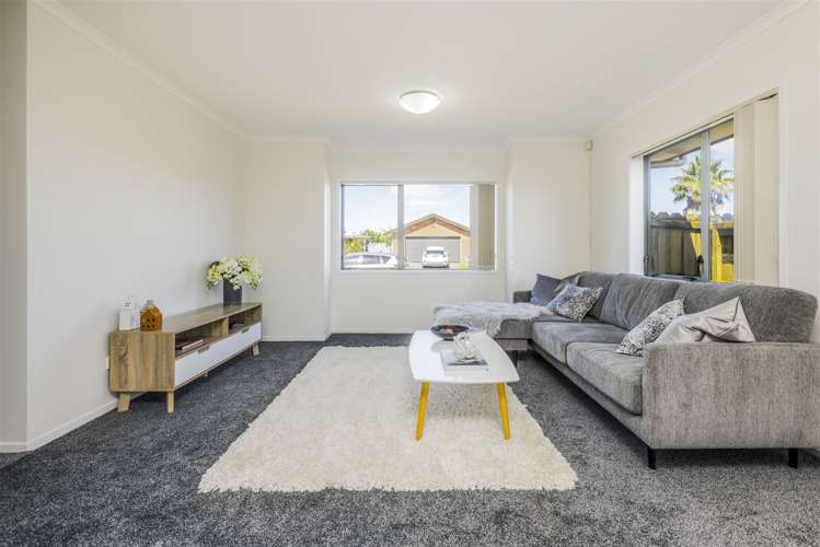 34 Tussock Avenue Mangere_6