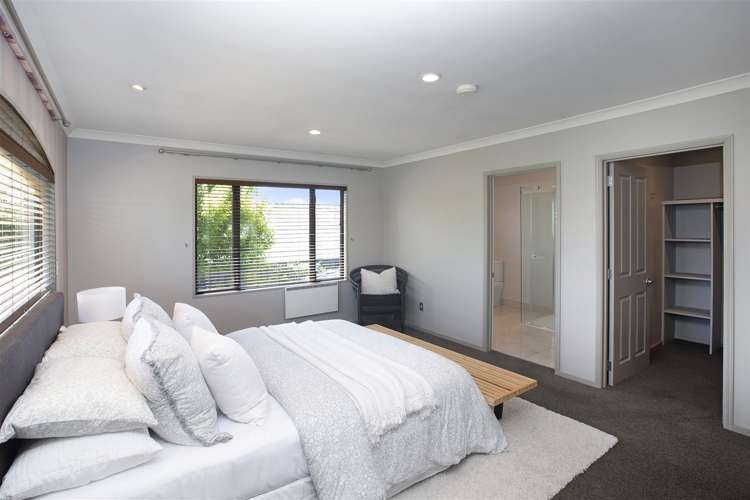 6 Primrose Hill Lane Casebrook_16