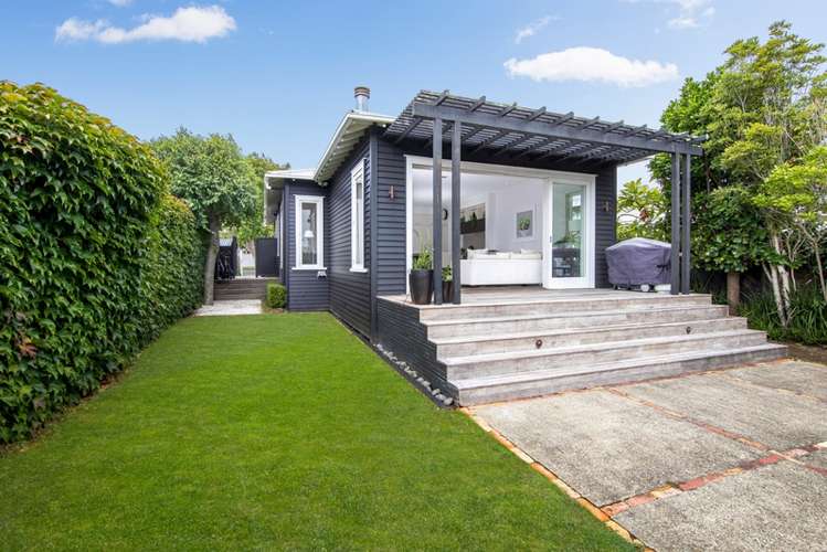 10 Warwick Avenue Westmere_18