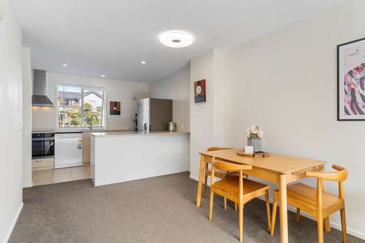 35 Kirikiri Lane East Tamaki_6