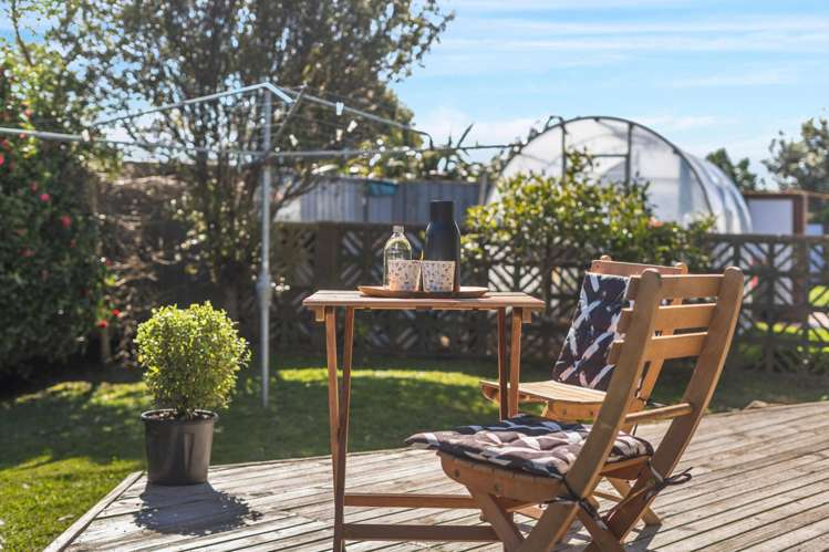 39 Lynda Avenue Paparangi_5