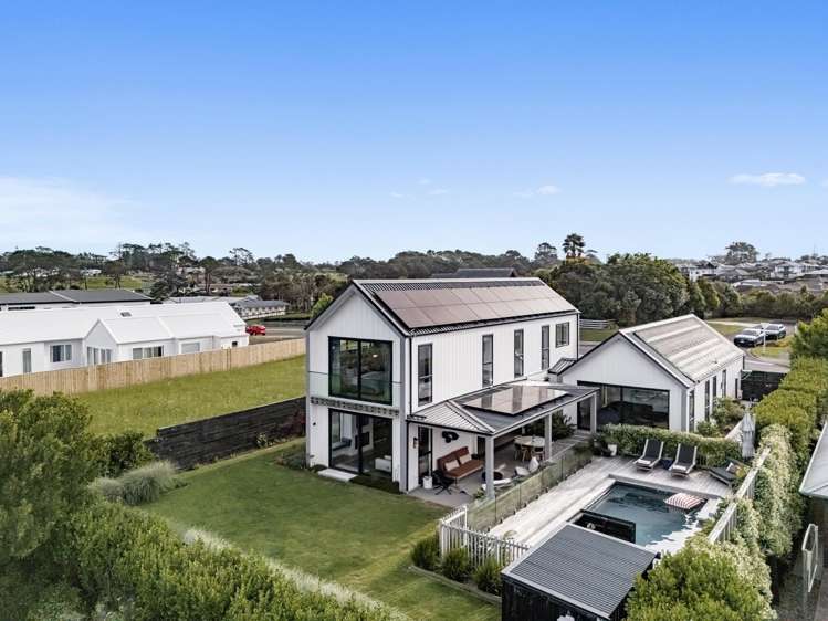 17 Dinning Road Riverhead_16