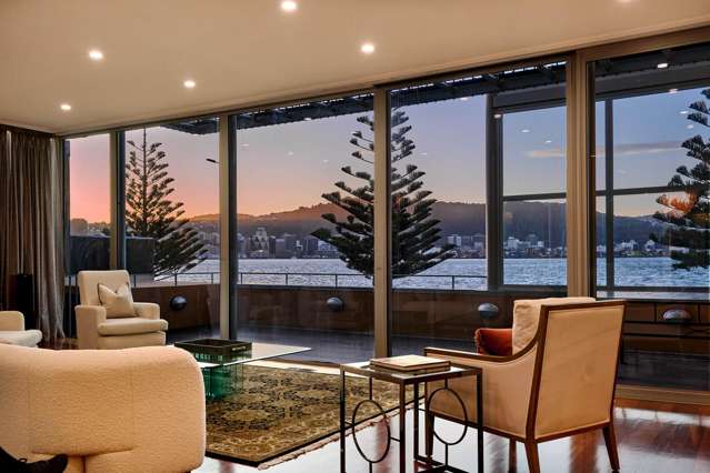 A Rare Freehold Residence on Oriental Parade