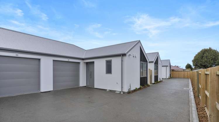 2/206 Racecourse Road_1