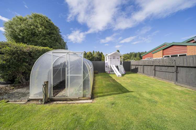 12 Govan Drive Te Anau_15