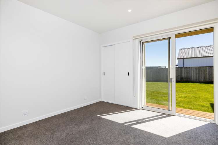 20 Coralie Place Lansdowne_17