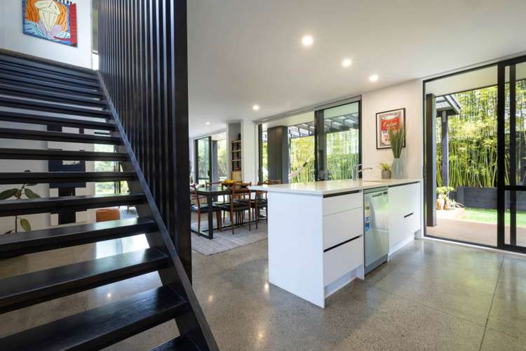 36 Shah Place Glen Eden_12