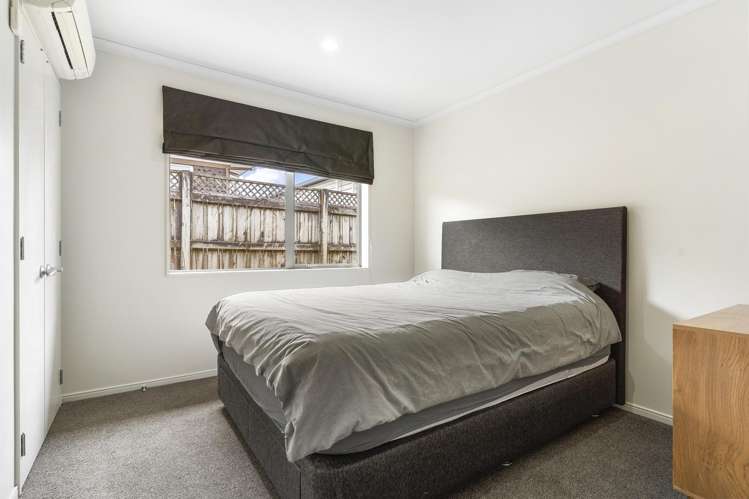 36 Hadley Wood Drive Wattle Downs_15