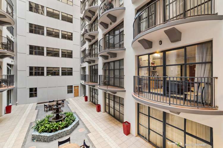 2i/154 The Terrace Wellington Central_8